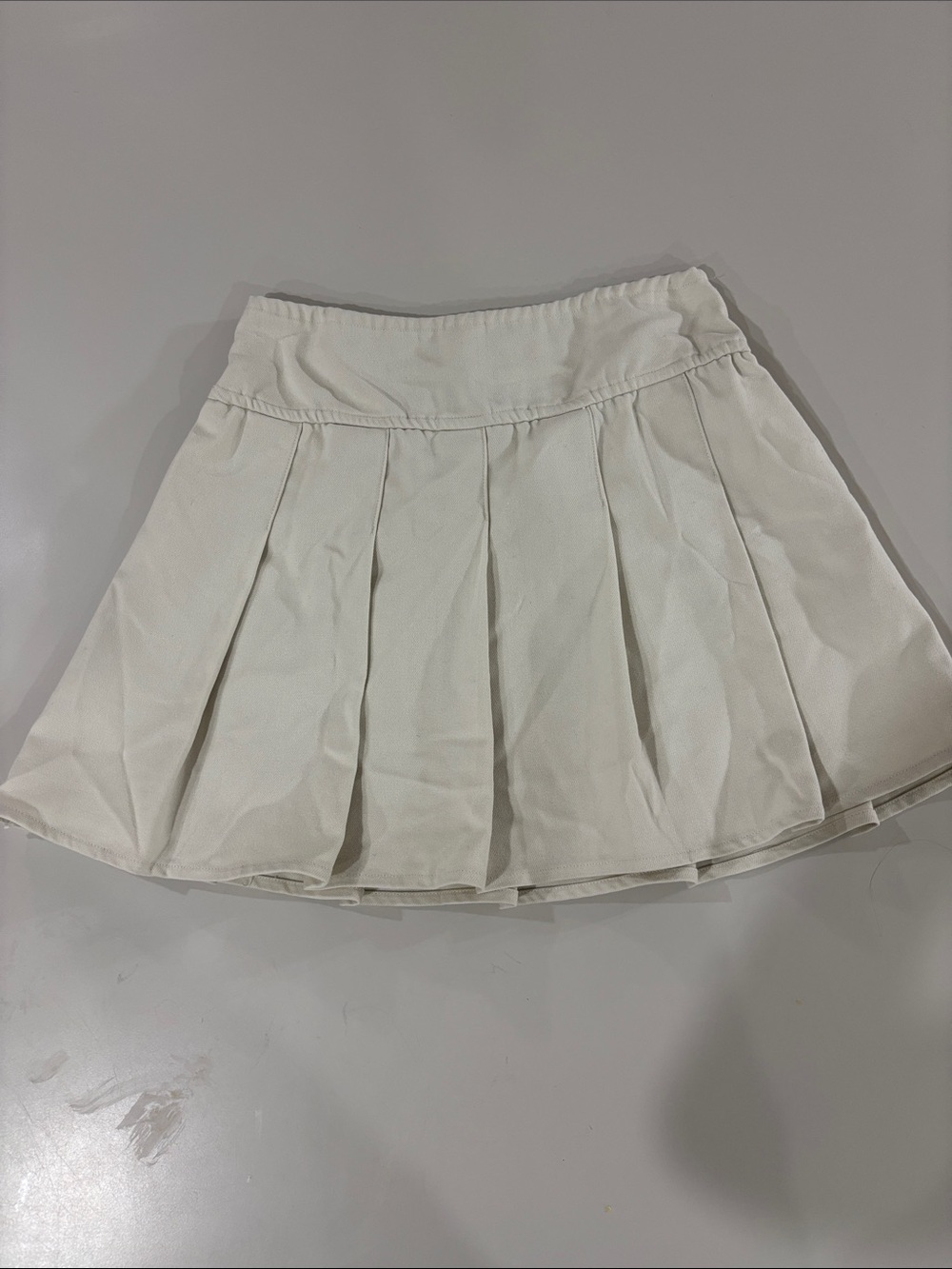 Hollister | Cream Pleated Skirt